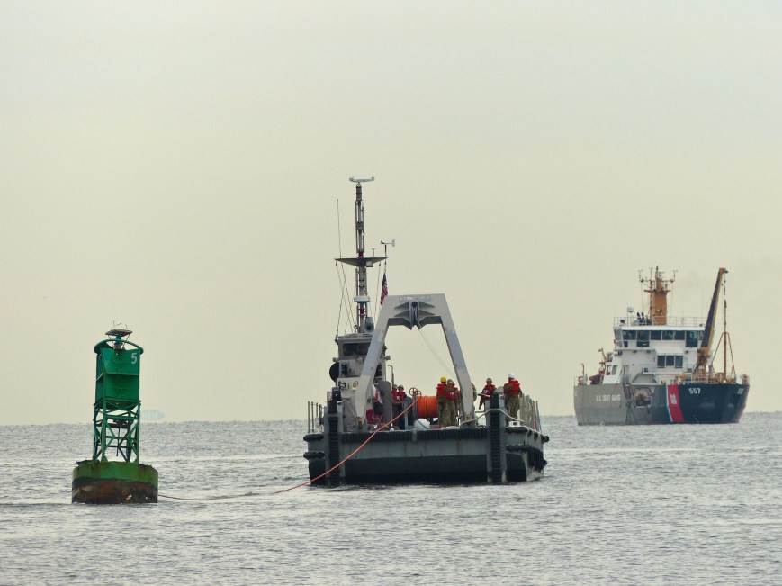 Number5WarpTugFrankDrew