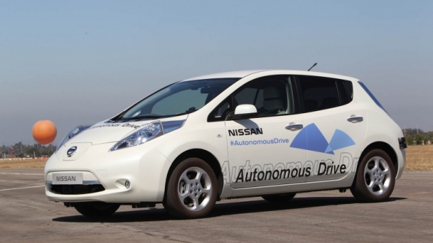 nissan-self-driving-car