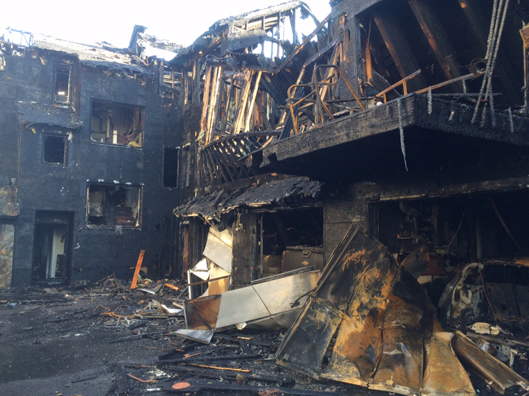 A fire at a condo complex on Shore Drive in Virginia Beach displaced more than 20 people on Thursday night, April 23, 2015. (Stephen M. Katz | The Virginian-Pilot) 