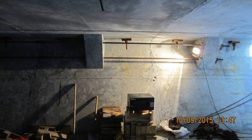 Bridge Interior Looking at Pier 1 from Abutment A (Westbound Bridge) Bridge Interior at Joints After Temporary Post   Tensioning (Westbound Bridge)                